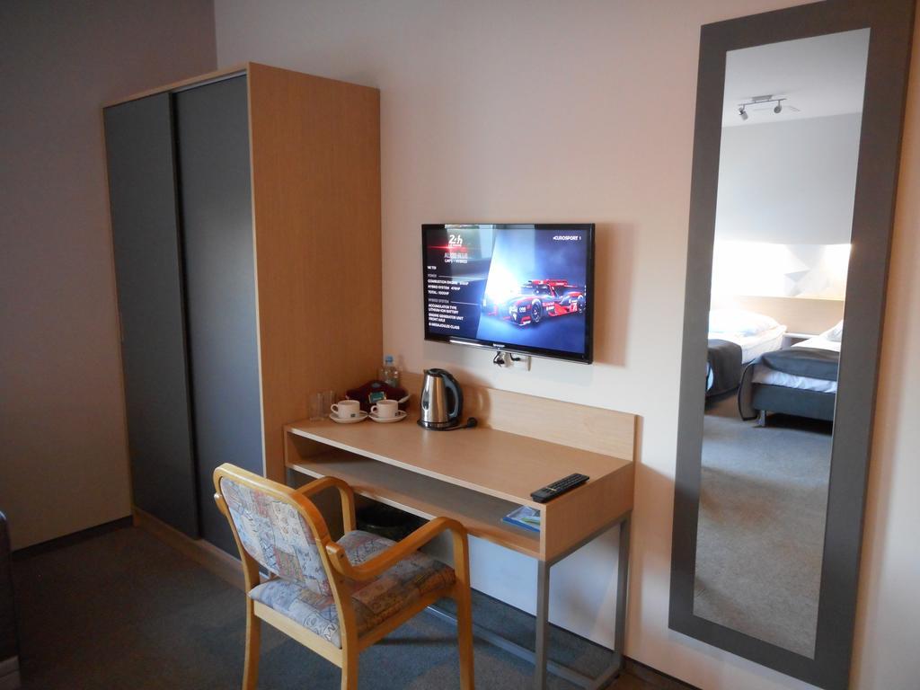Hotel Platan 2*